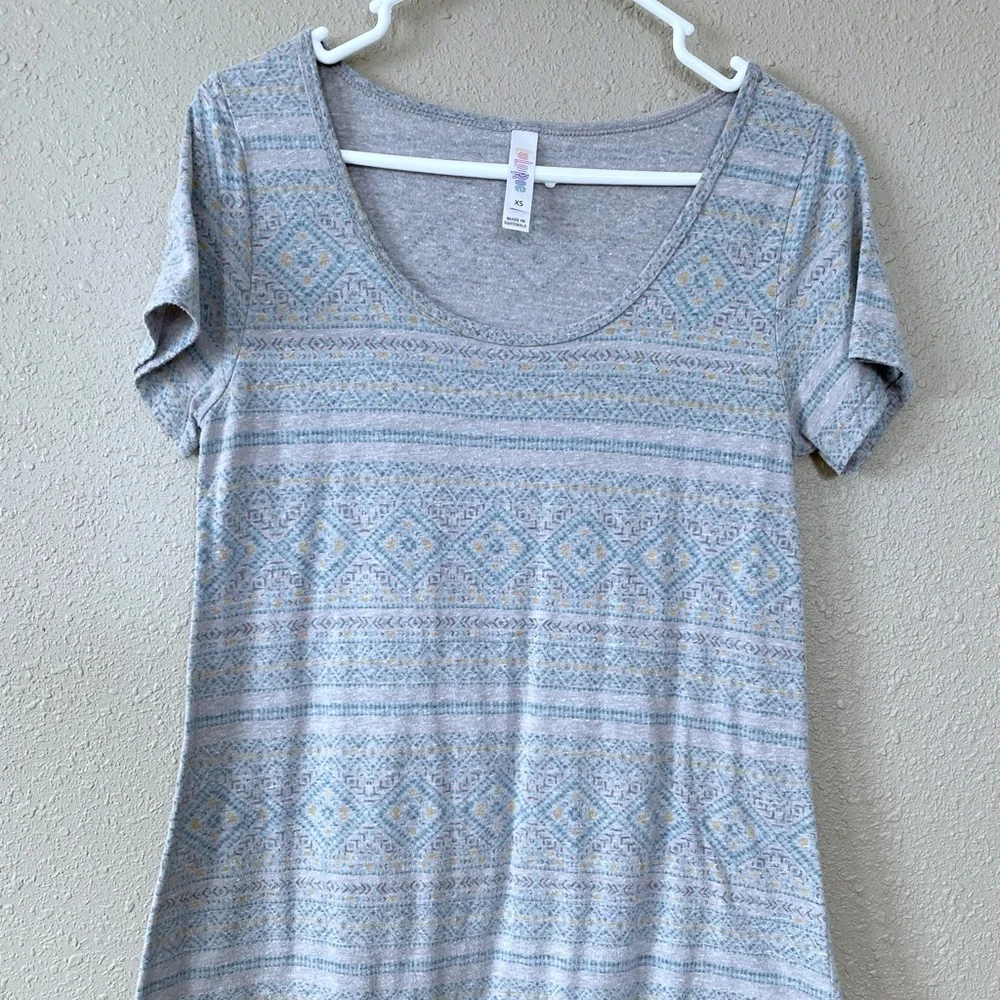 Lularoe Top - Picture 2 of 7